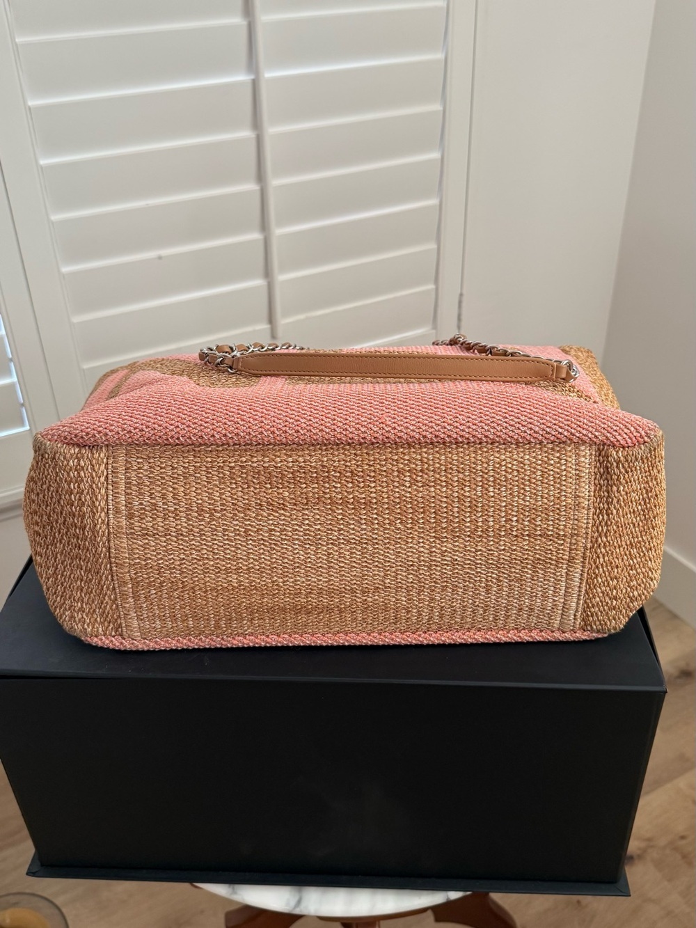 Chanel Pink Raffia Large Shopping Tote - Picture 7 of 11